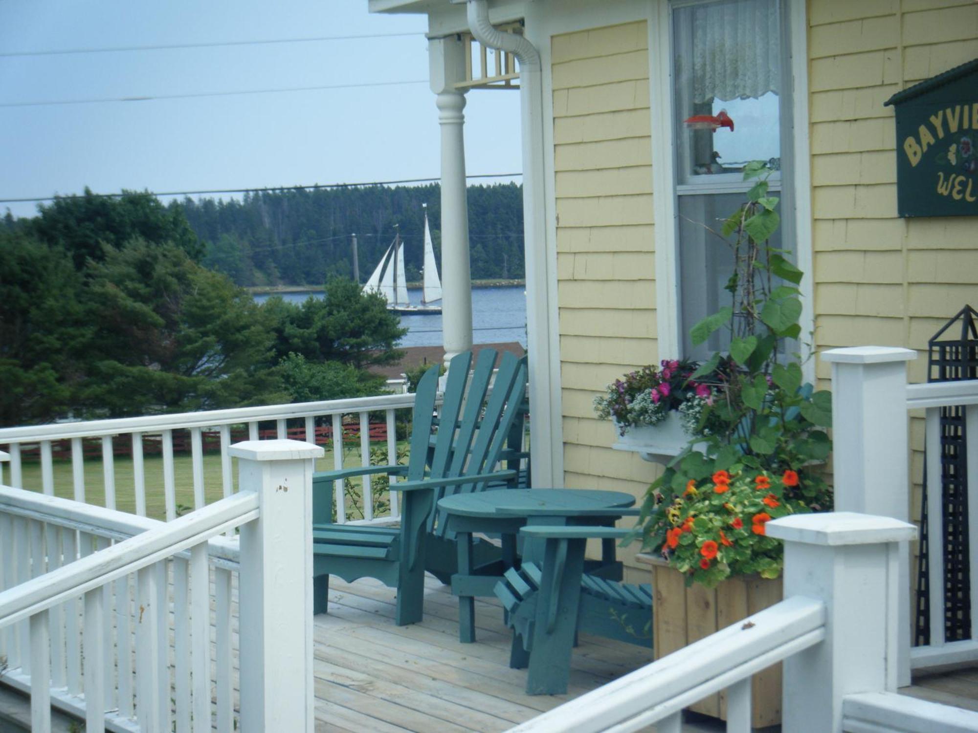 Bayview Pines Country Inn B&B Mahone Bay Bagian luar foto