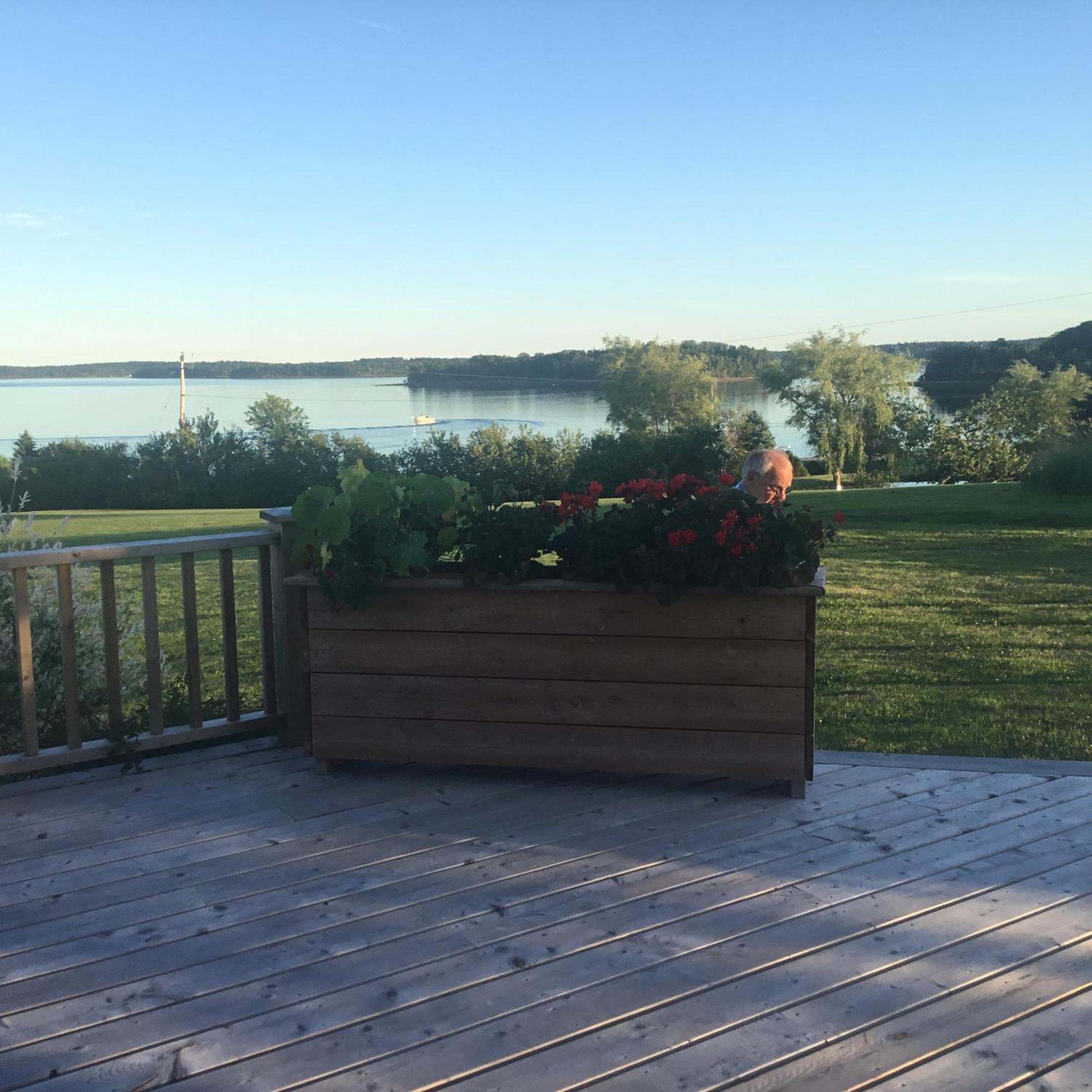 Bayview Pines Country Inn B&B Mahone Bay Bagian luar foto